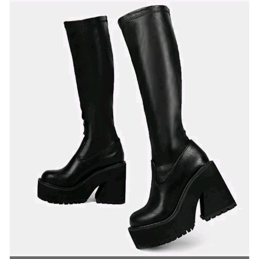 Wild Diva Black Platform Knee High Boots NIB Size 7.5